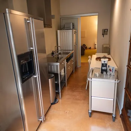 N7 - Rifugio D'epoca Con Posto Auto * Брешия